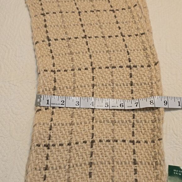 Branigan Weavers Irish Wool Scarf - Picture 3 of 6